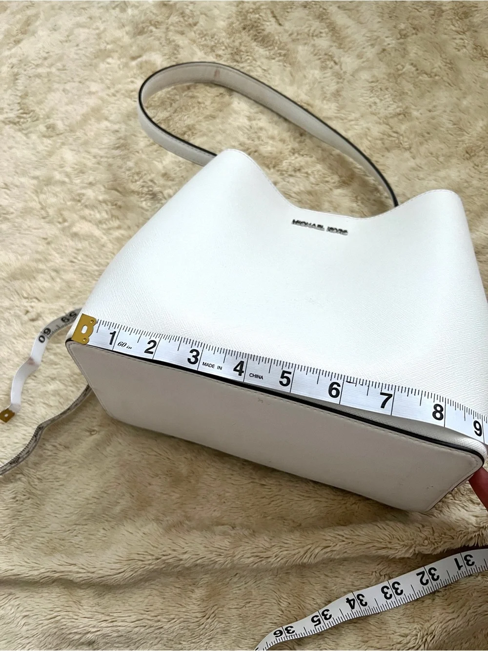 MICHAEL KORS White Medium Size Satchel Purse